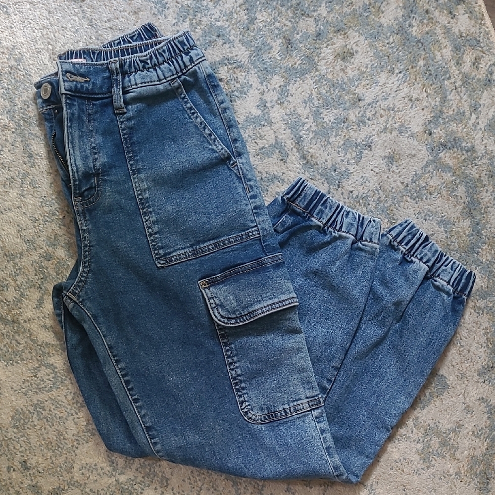 SO Blue High Rise Mom Jean Classic Denim